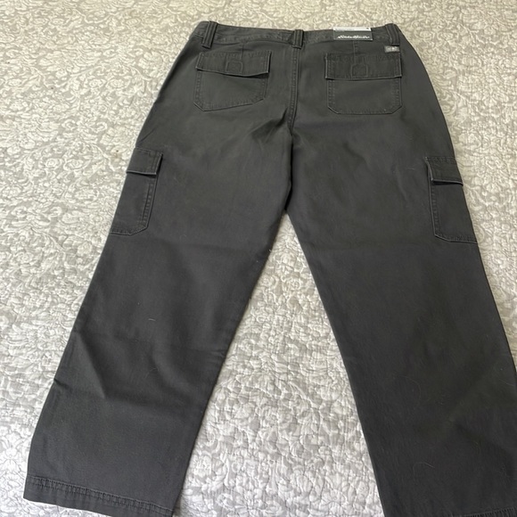 Eddie Bauer size 4.  Dark gray cropped cargo pants.  Never worn. - Picture 2 of 4